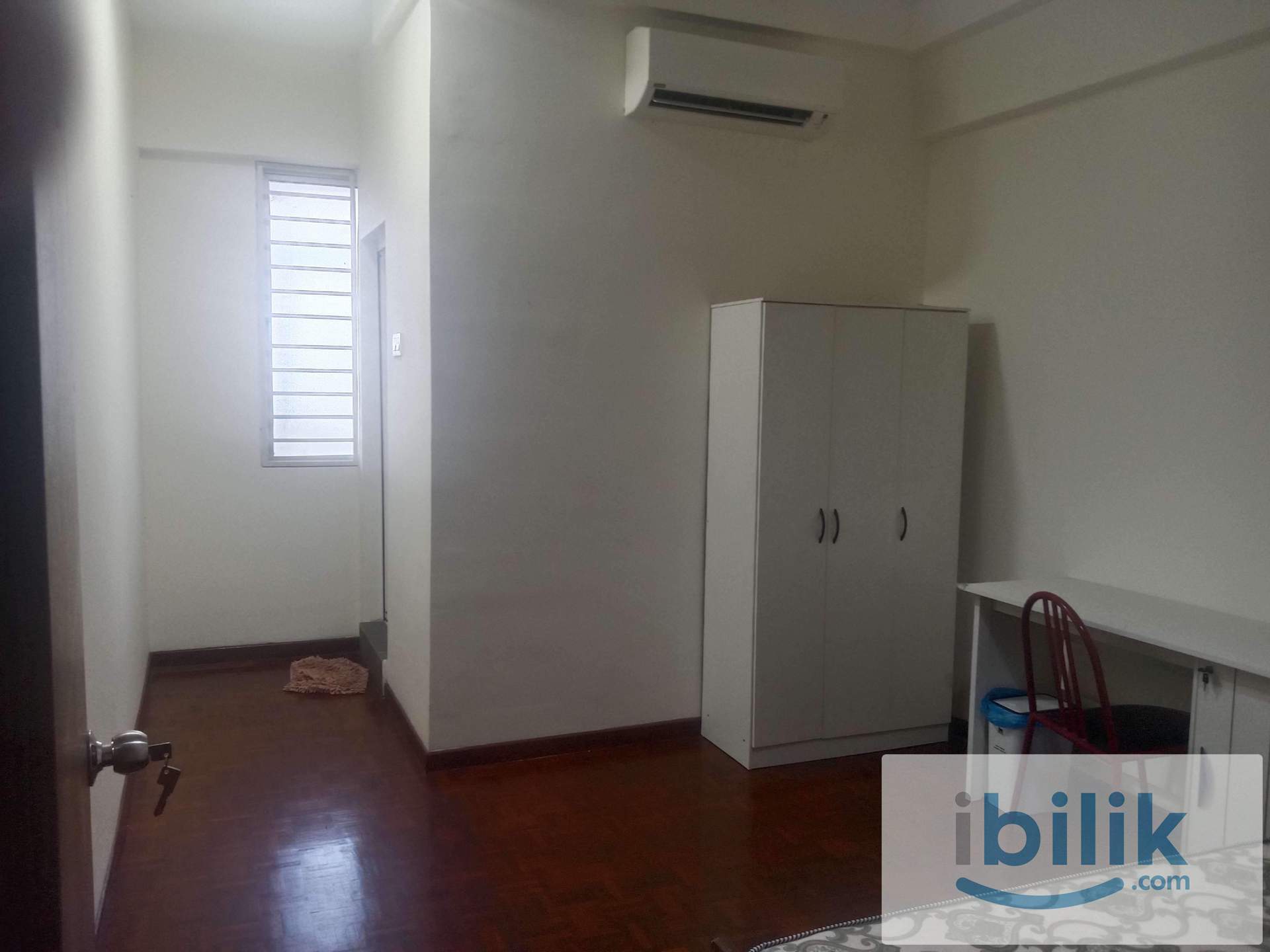 Room for Rent. Shared Common Area - Image 3