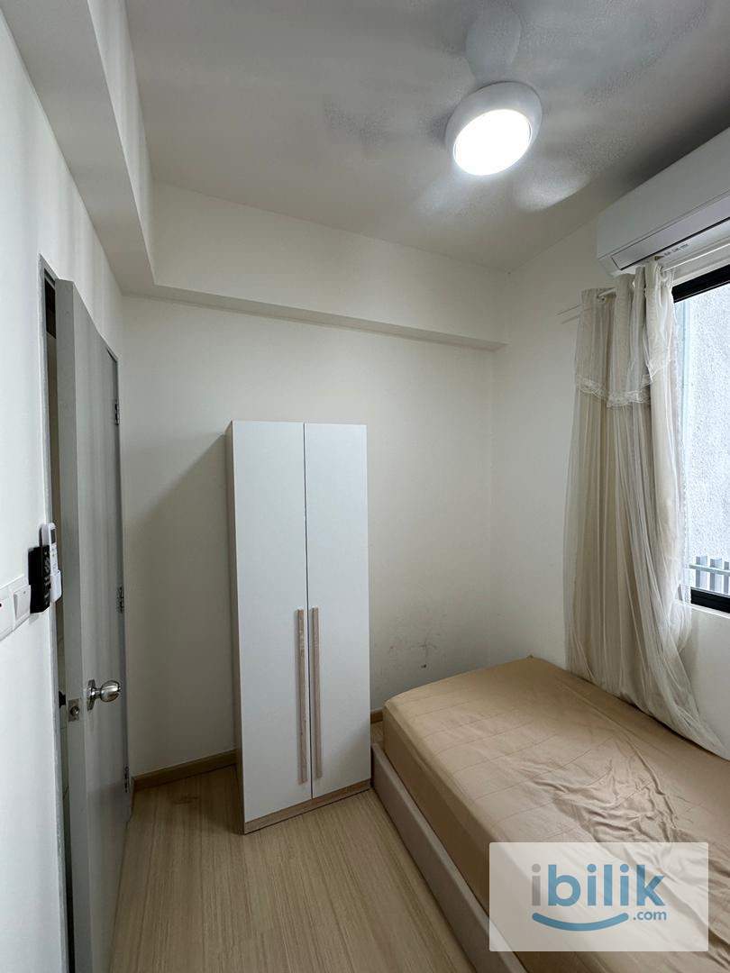 YouCity3 Male Unit Small Room with Sunlight 😍Direct MRT station 🚝 - Image 3