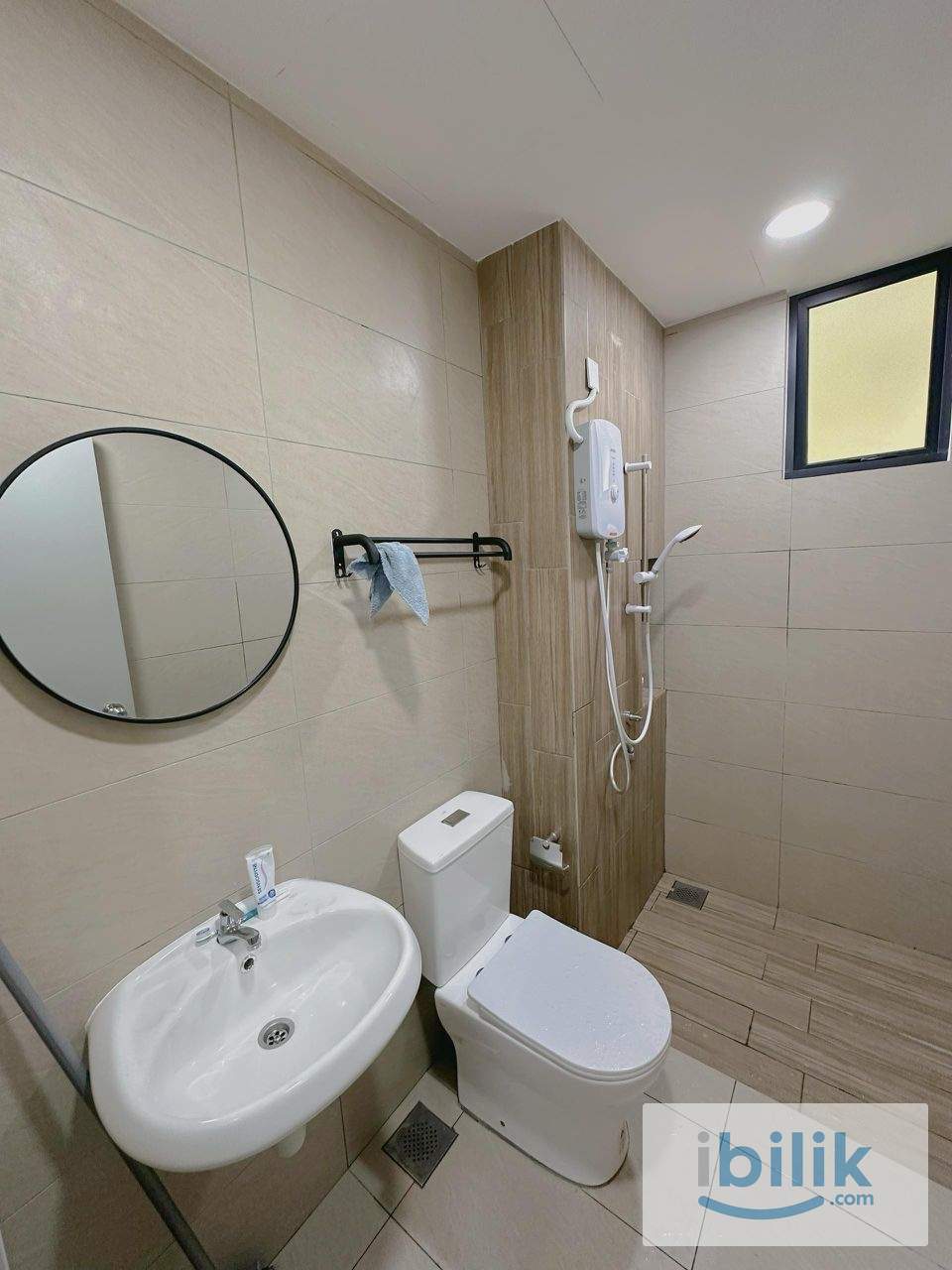 YouCity3 Cheras Female unit Medium Room🔥Direct MRT🚝Ready move in - Image 7