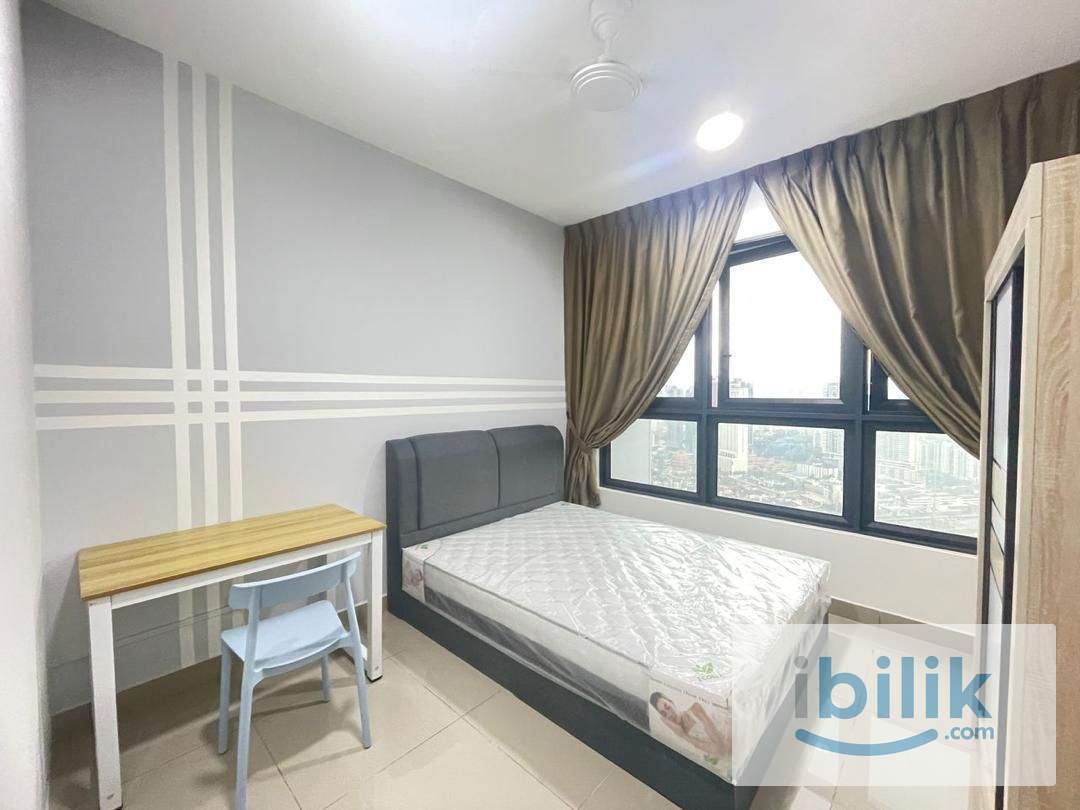 Mvertica KL Big Medium Room for RENT😍Near MRT🚝 - Image 1