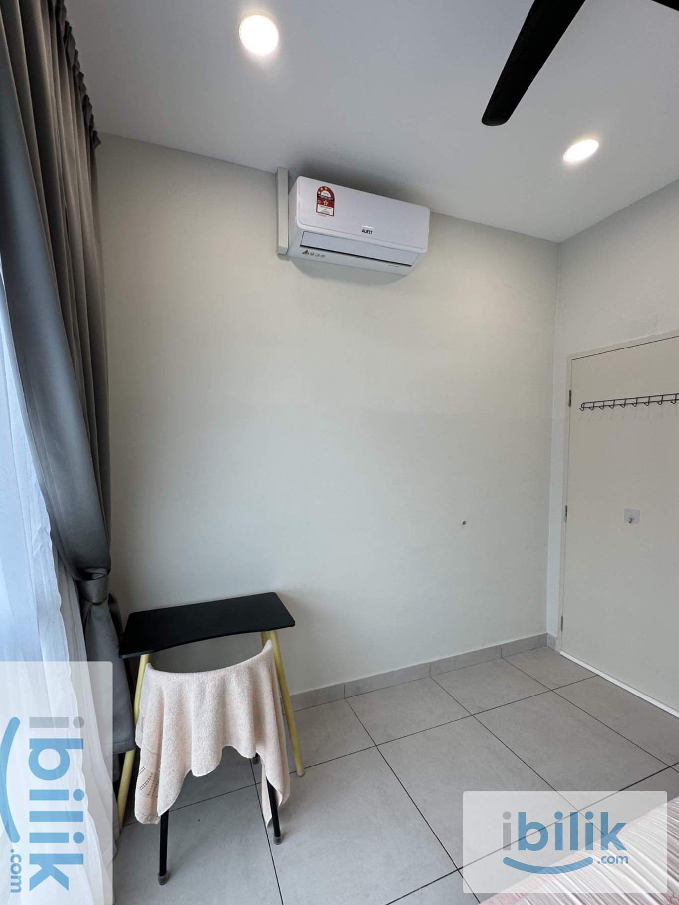 Majestic Maxim Cheras KL Female Medium Room😍Near MRT station  - Image 3
