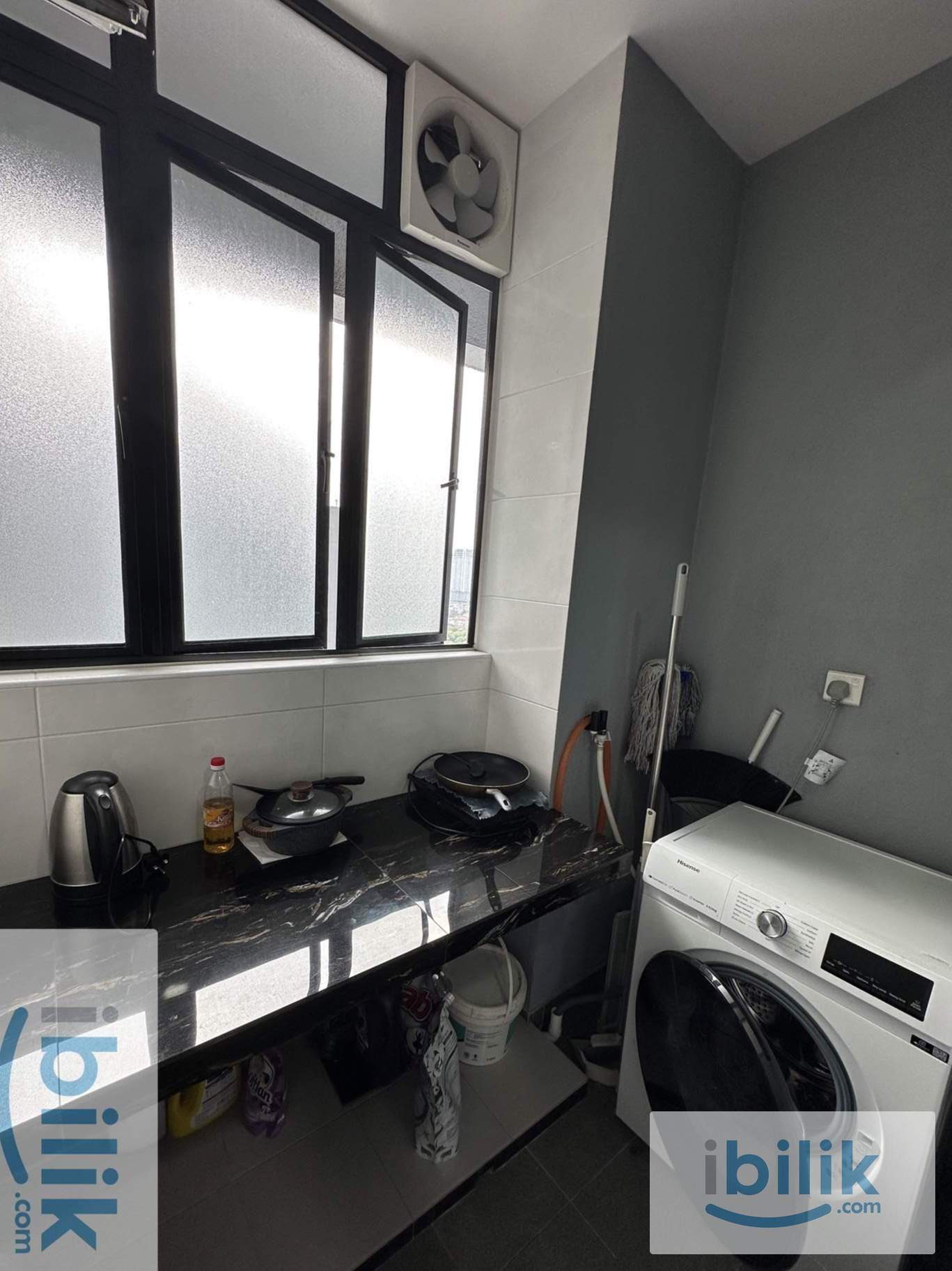 Majestic Maxim Cheras KL Female Medium Room😍Near MRT station  - Image 5
