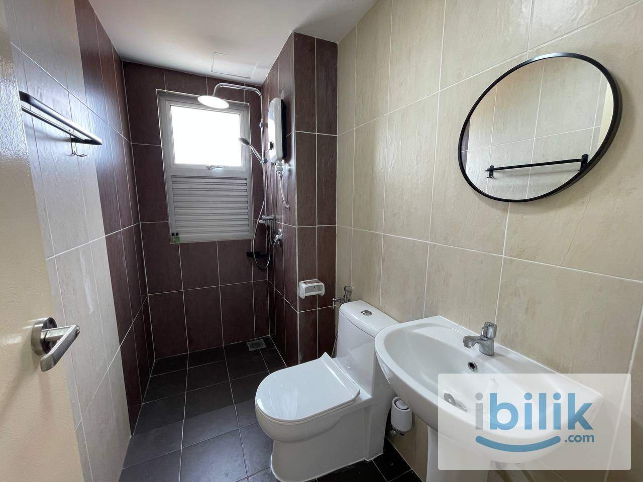 Female Unit - Master Room with aircond at Cyberjaya Aspire Residence - available starting Sept26 - Image 7
