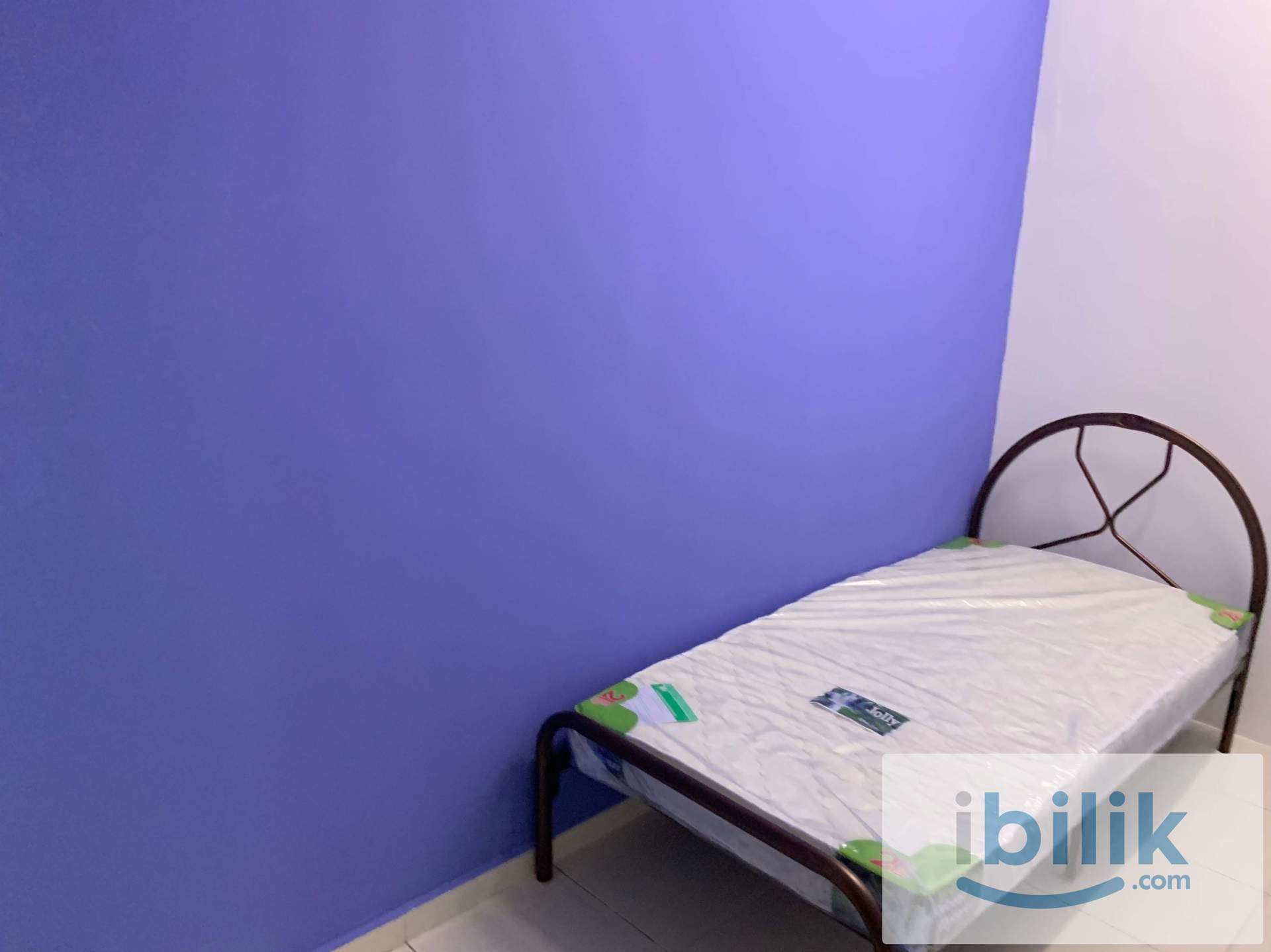 Single Room at South City Plaza, Seri Kembangan,Free shuttle bus to UPM &APU, Walking distance to MRT serdang, below hav - Image 1