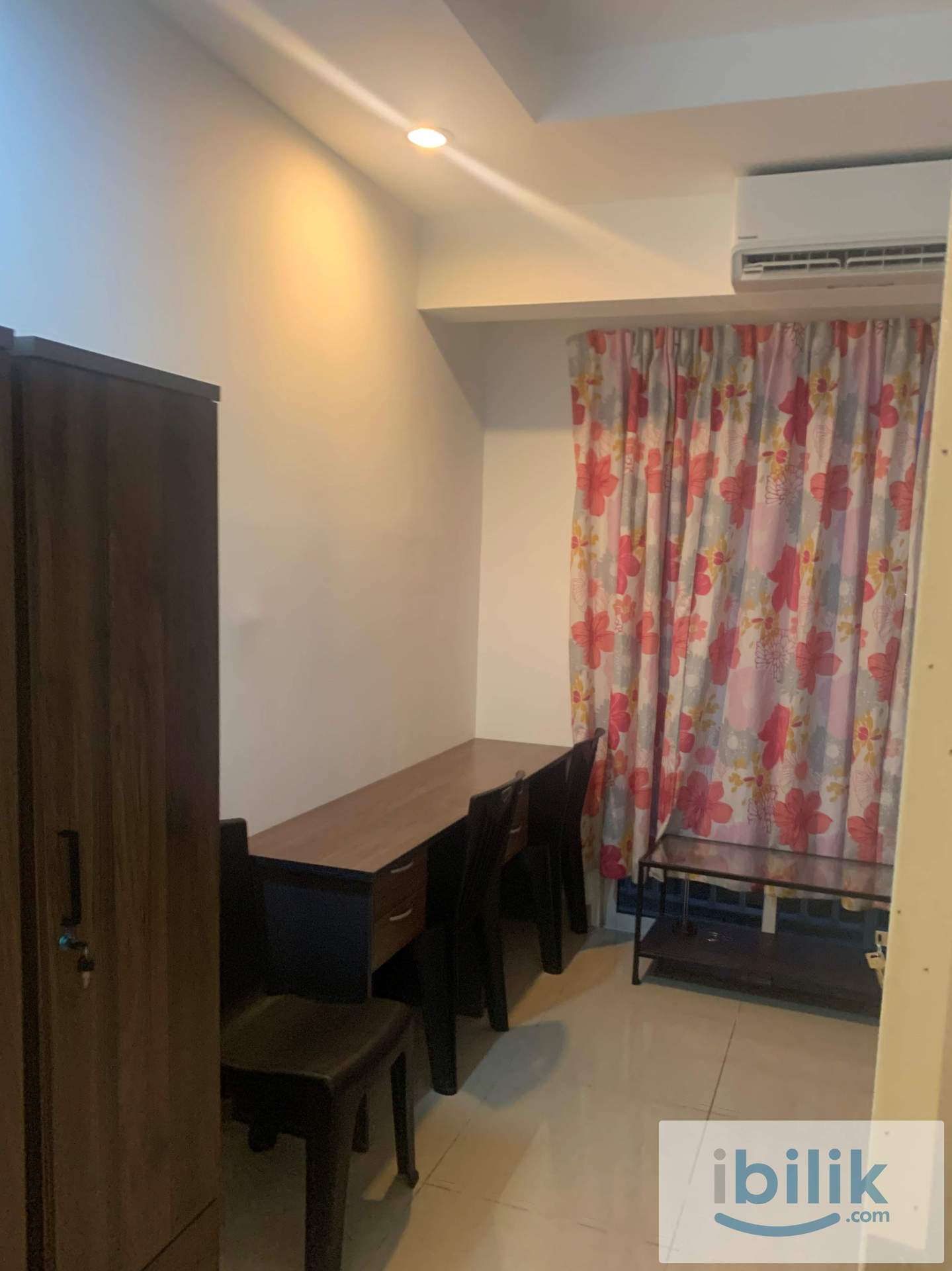 Big Twin Room at Menara U2 , Shah Alam,3 min WALKING DISTANCE TO MSU & AEON SHAH ALAM - Image 3