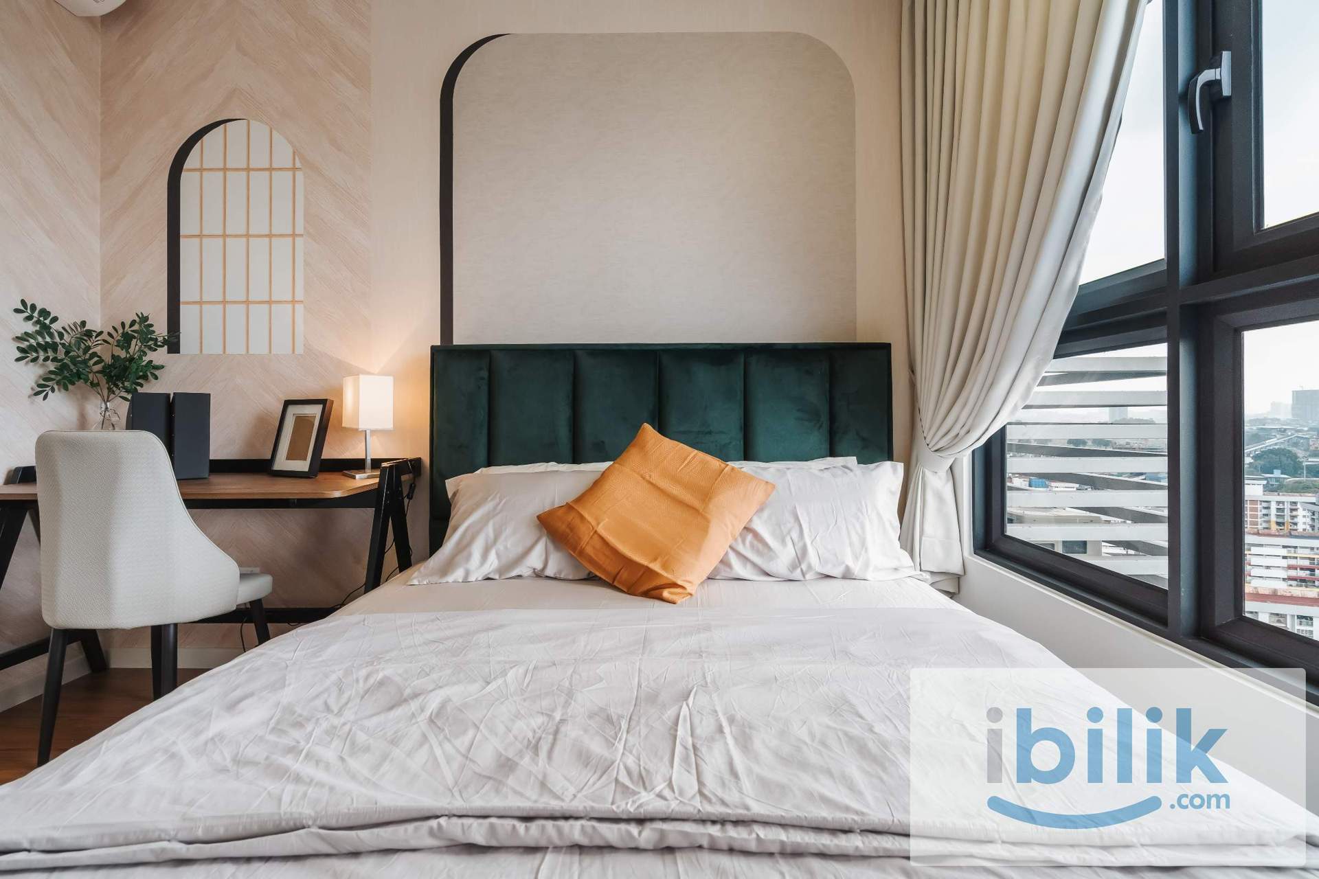 Premium Master Room near to MRT Maluri & Aeon Mall - Image 2