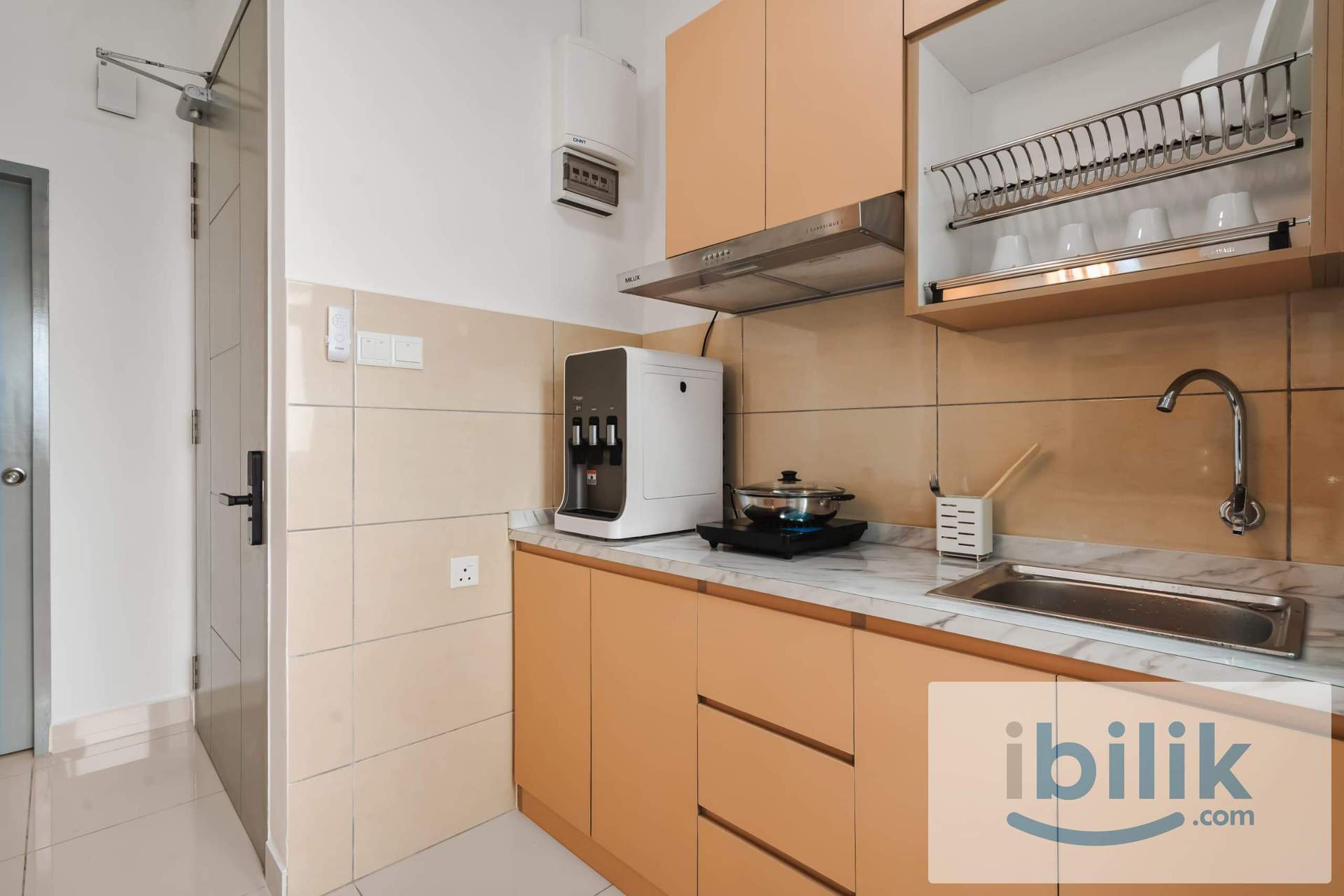 Premium Master Room near to MRT Maluri & Aeon Mall - Image 4