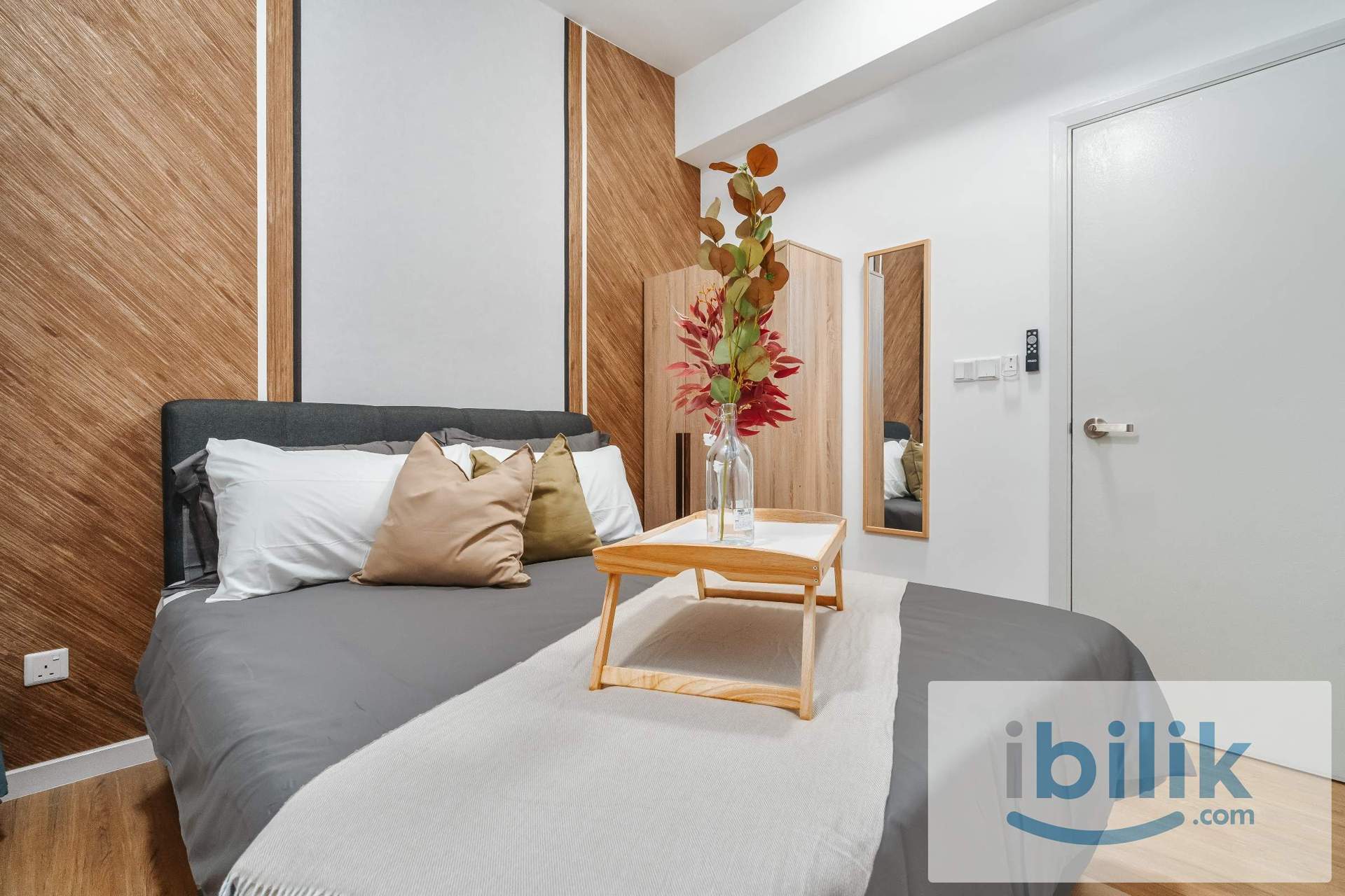 Master Room at Aster Residence near to MRT Tmn Connaught - Image 2