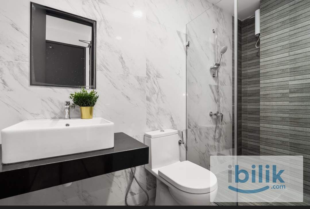 Emporis Residence Whole Unit for Rent - Image 10