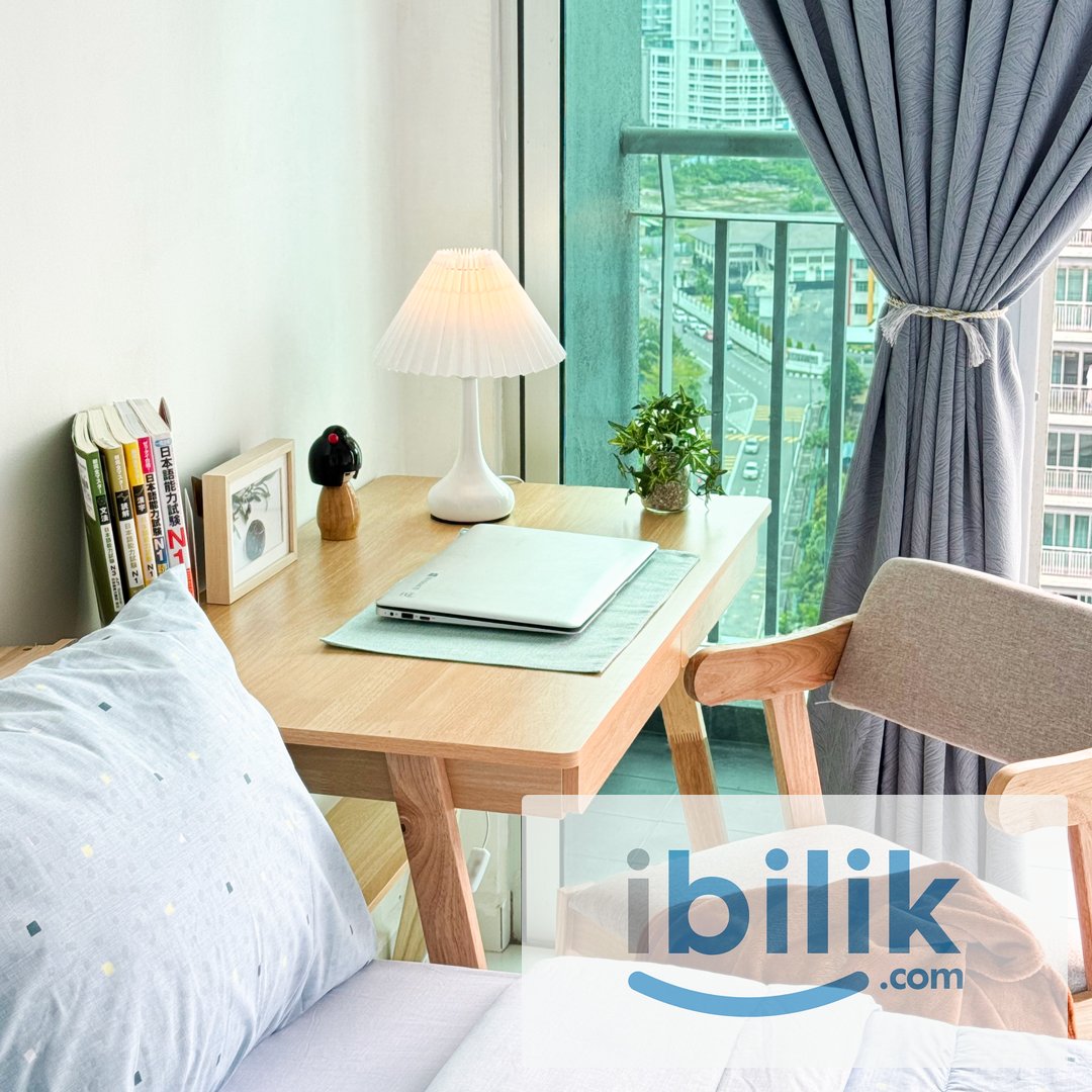 Golden Triangle 𝗕𝗮𝗹𝗰𝗼𝗻𝘆 𝗥𝗼𝗼𝗺 near INTI & GBS - Image 3