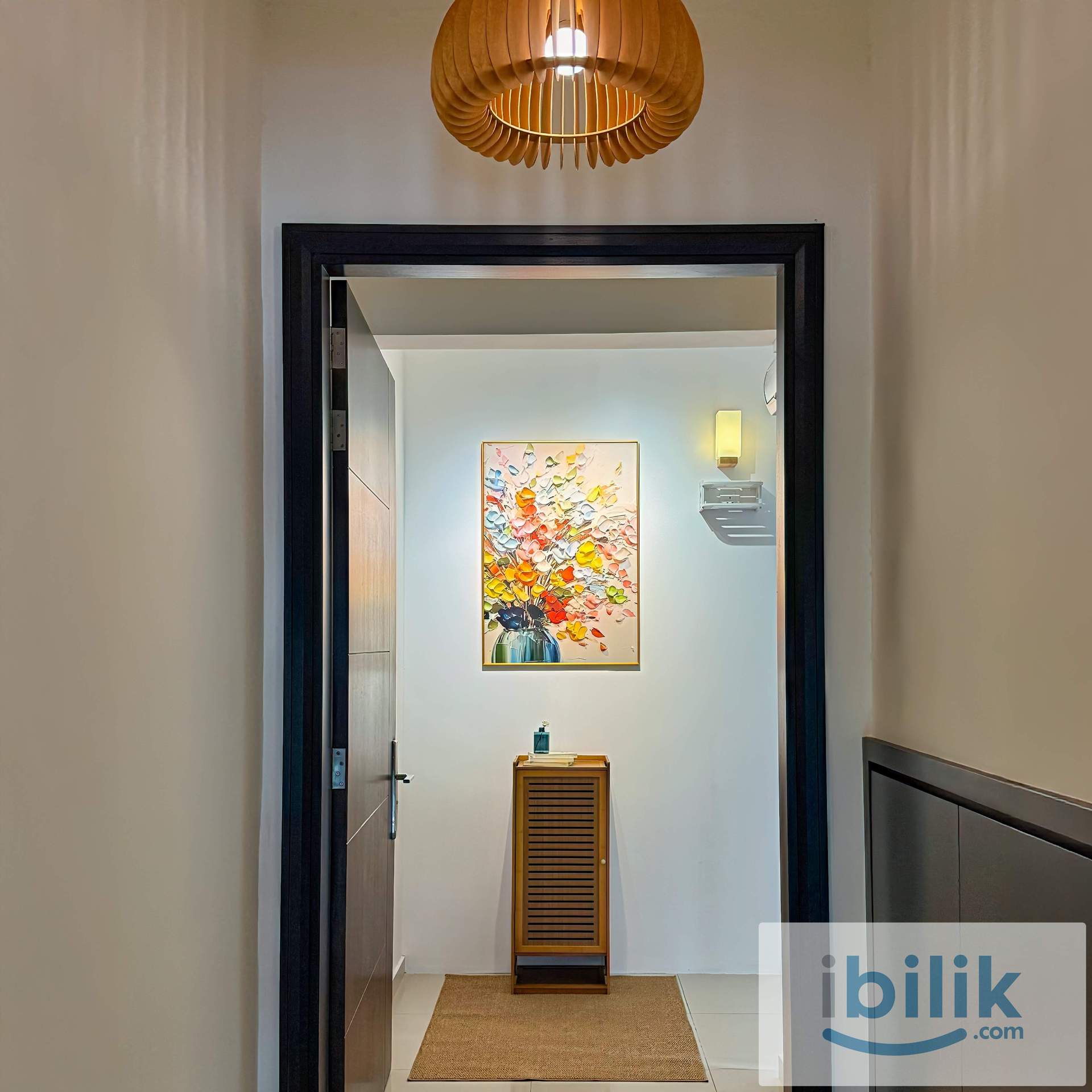 🚗 𝗙𝗥𝗘𝗘 𝗖𝗮𝗿𝗽𝗮𝗿𝗸 👩 𝗙𝗲𝗺𝗮𝗹𝗲 𝗨𝗻𝗶𝘁 Golden Triangle 2 𝗠𝗶𝗱𝗱𝗹𝗲 𝗥𝗼𝗼𝗺 - Image 6