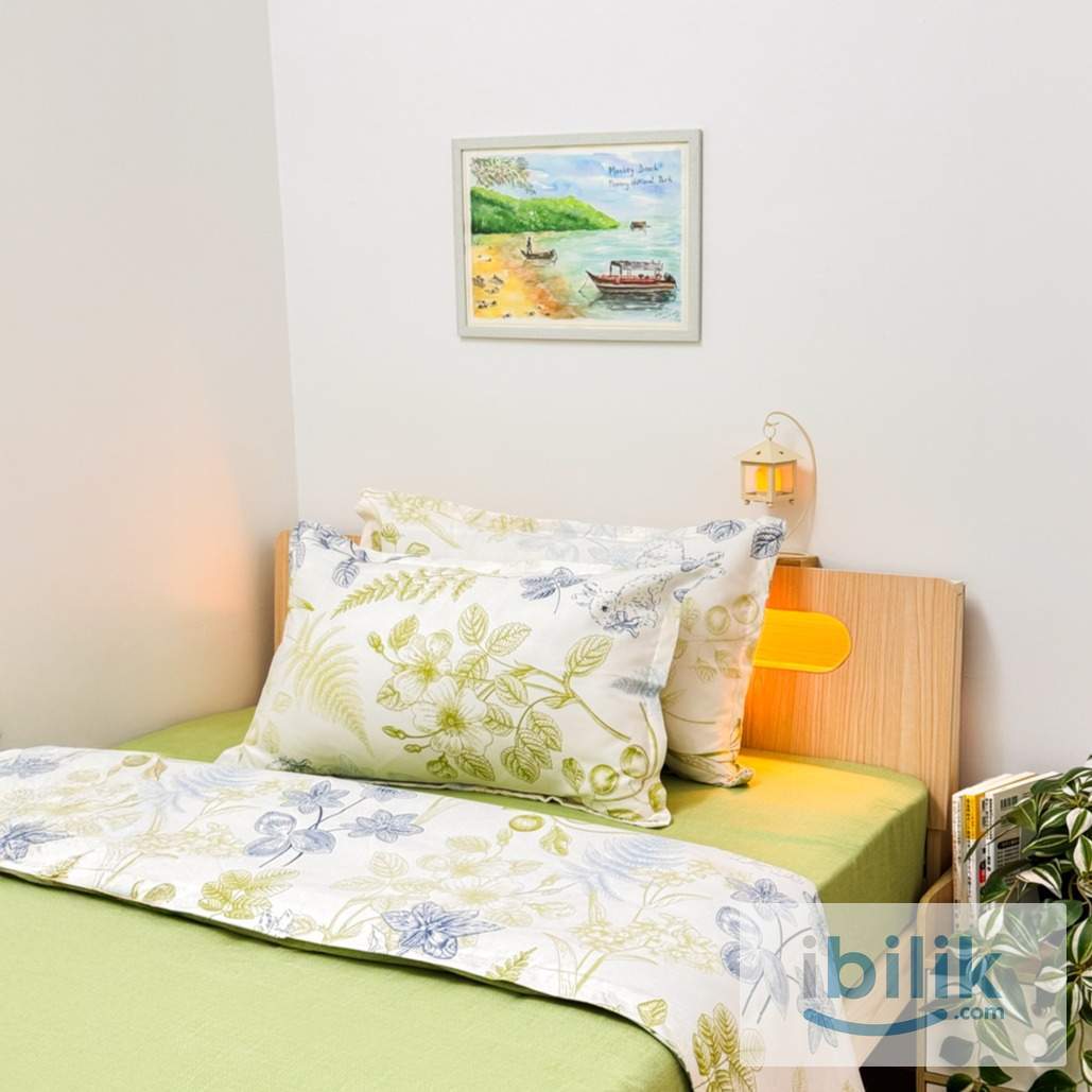 👩 𝗙𝗲𝗺𝗮𝗹𝗲 𝗨𝗻𝗶𝘁 & 𝗙𝗥𝗘𝗘 𝗨𝘁𝗶𝗹𝗶𝘁𝘆 ⚡  Zen 6 Condo 𝗠𝗶𝗱𝗱𝗹𝗲 𝗥𝗼𝗼𝗺 - Image 2