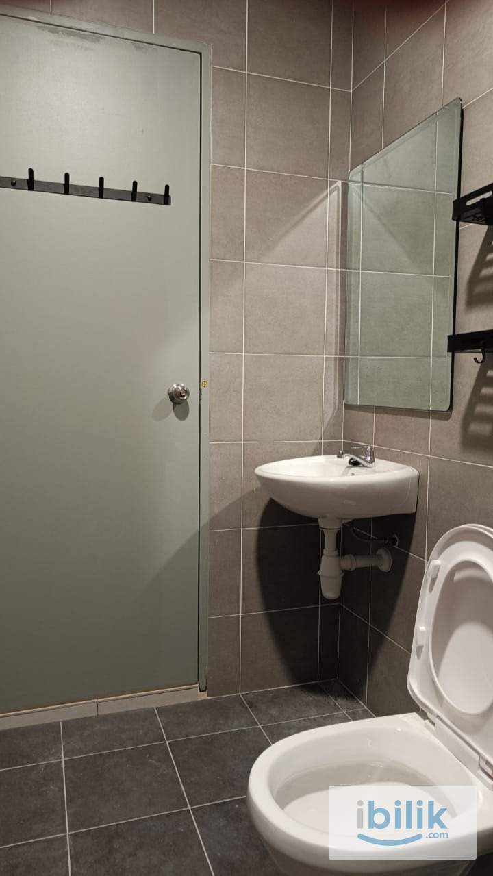 SINGLE ROOM @ NETIZEN 🏡 BANDAR TUN HUSSEIN ONN – FULLY FURNISHED  (A Well-Maintained, Clean & Comfortable) - Image 5