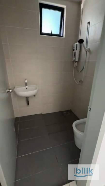 ROOM RENT@ B11 Parkland Residence 🏡Cheras Batu 11 BALAKONG – FULLY FURNISHED  (A Well-Maintained, Clean & Comfortable) - Image 4