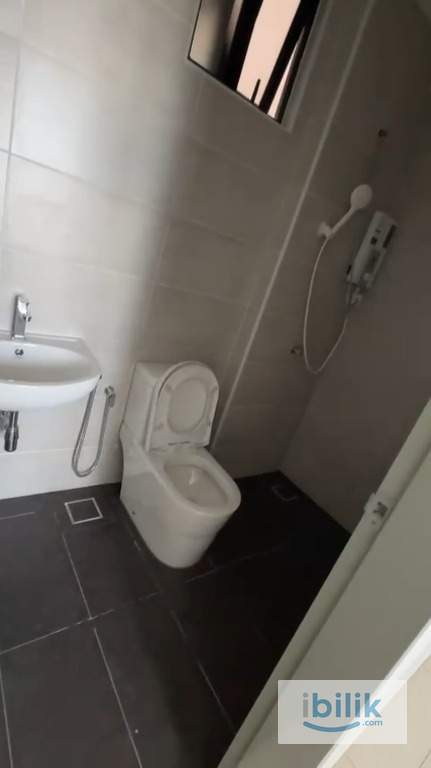 ROOM RENT@ B11 Parkland Residence 🏡Cheras Batu 11 BALAKONG – FULLY FURNISHED  (A Well-Maintained, Clean & Comfortable) - Image 9