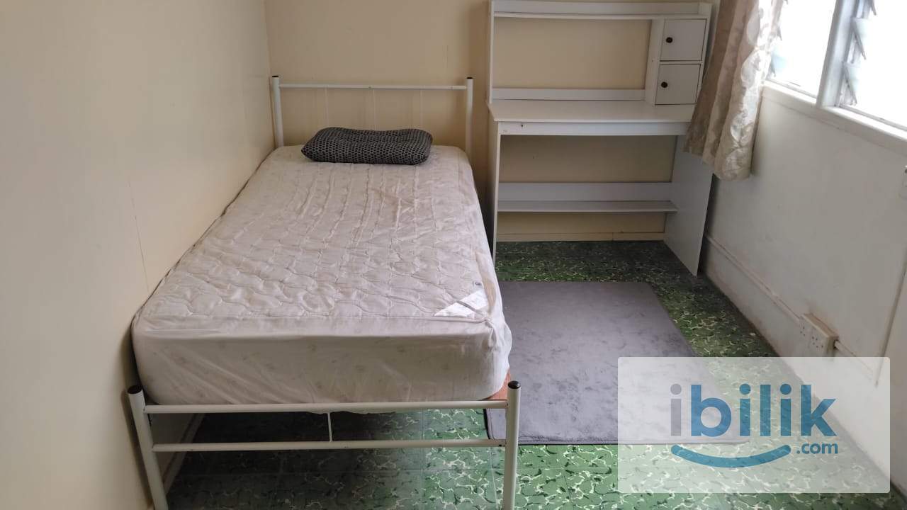 Single Room - Image 1