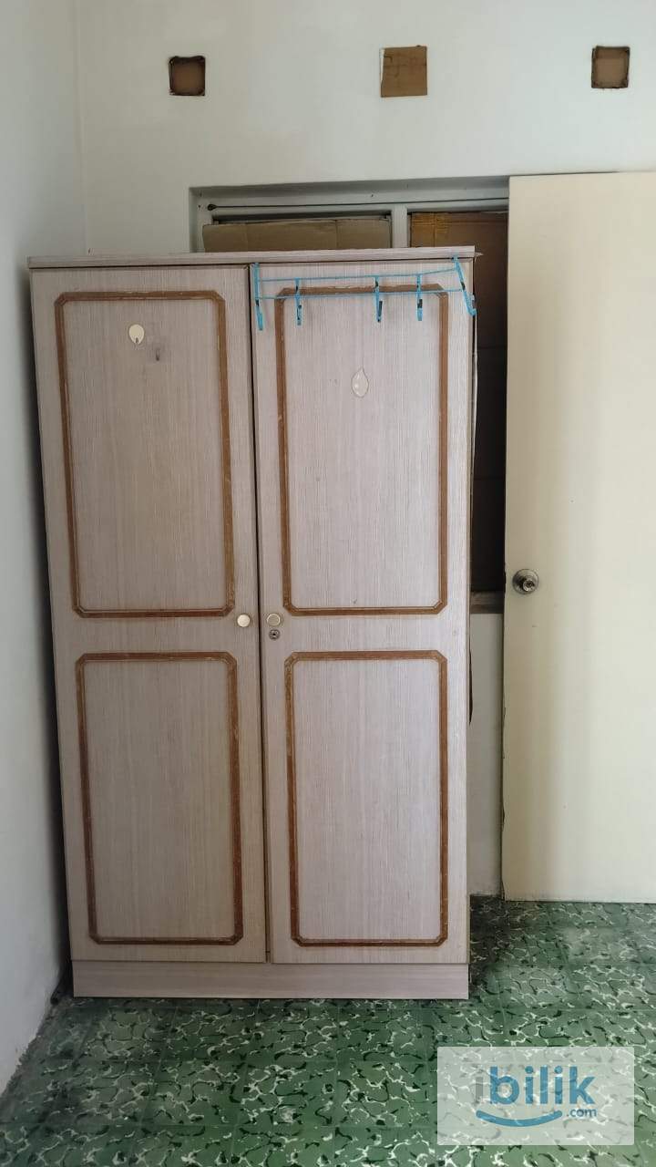 Single Room at Pulau Tikus, Penang - Image 4
