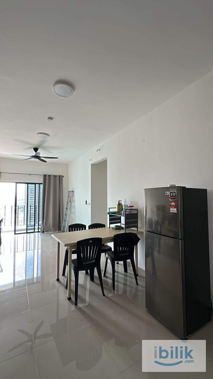 Master Room - Image 5