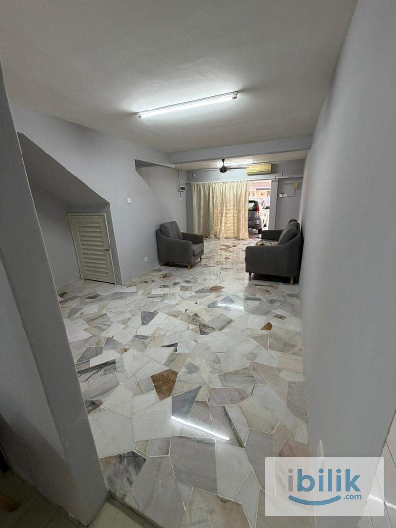 Sri Petaling Terrace House For Rent - Image 2