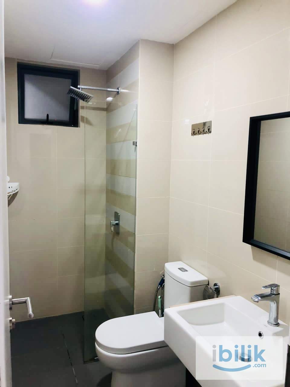 Spacious Balcony Room @ United Point - Image 3