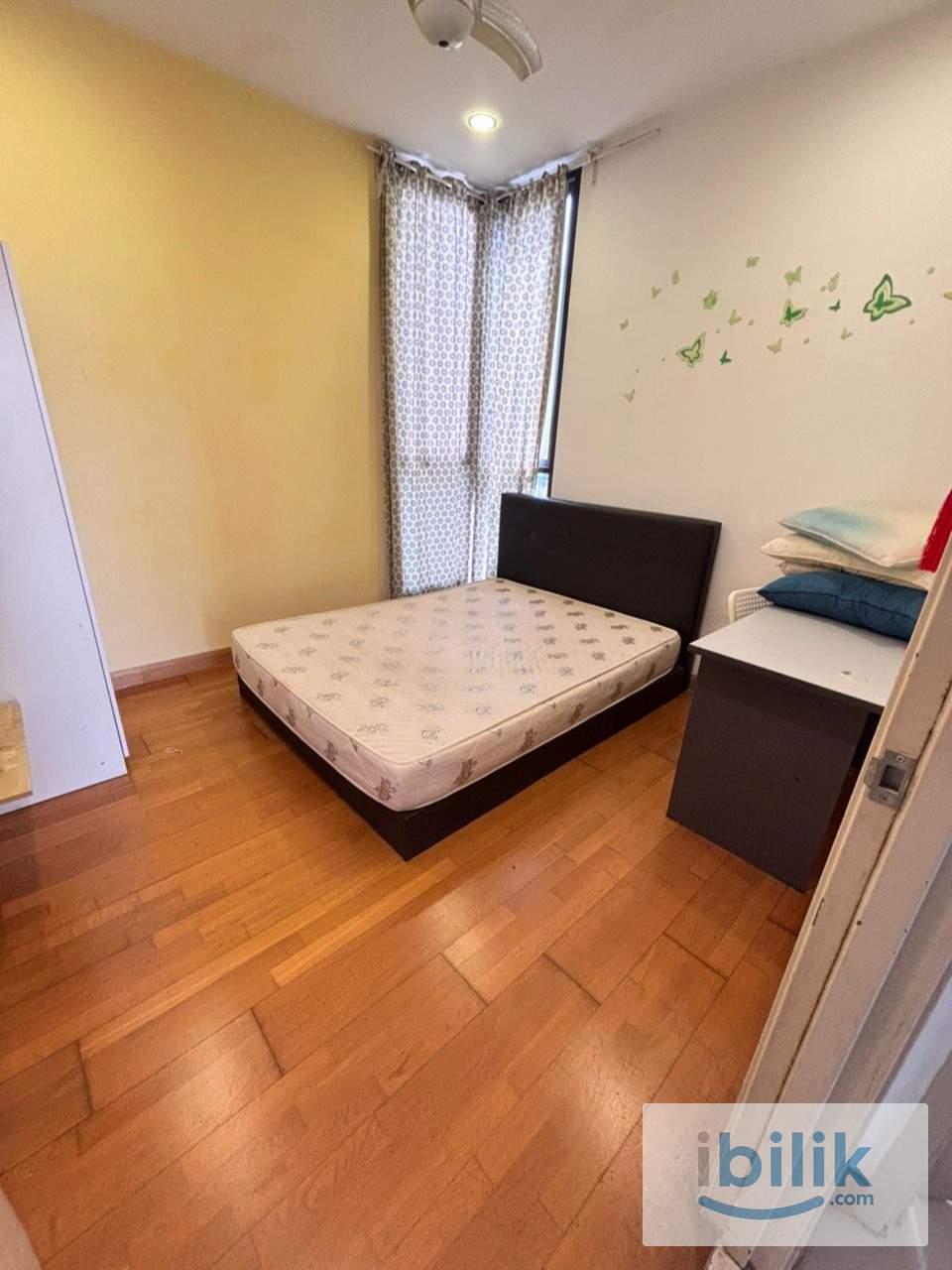 middle room - Image 2