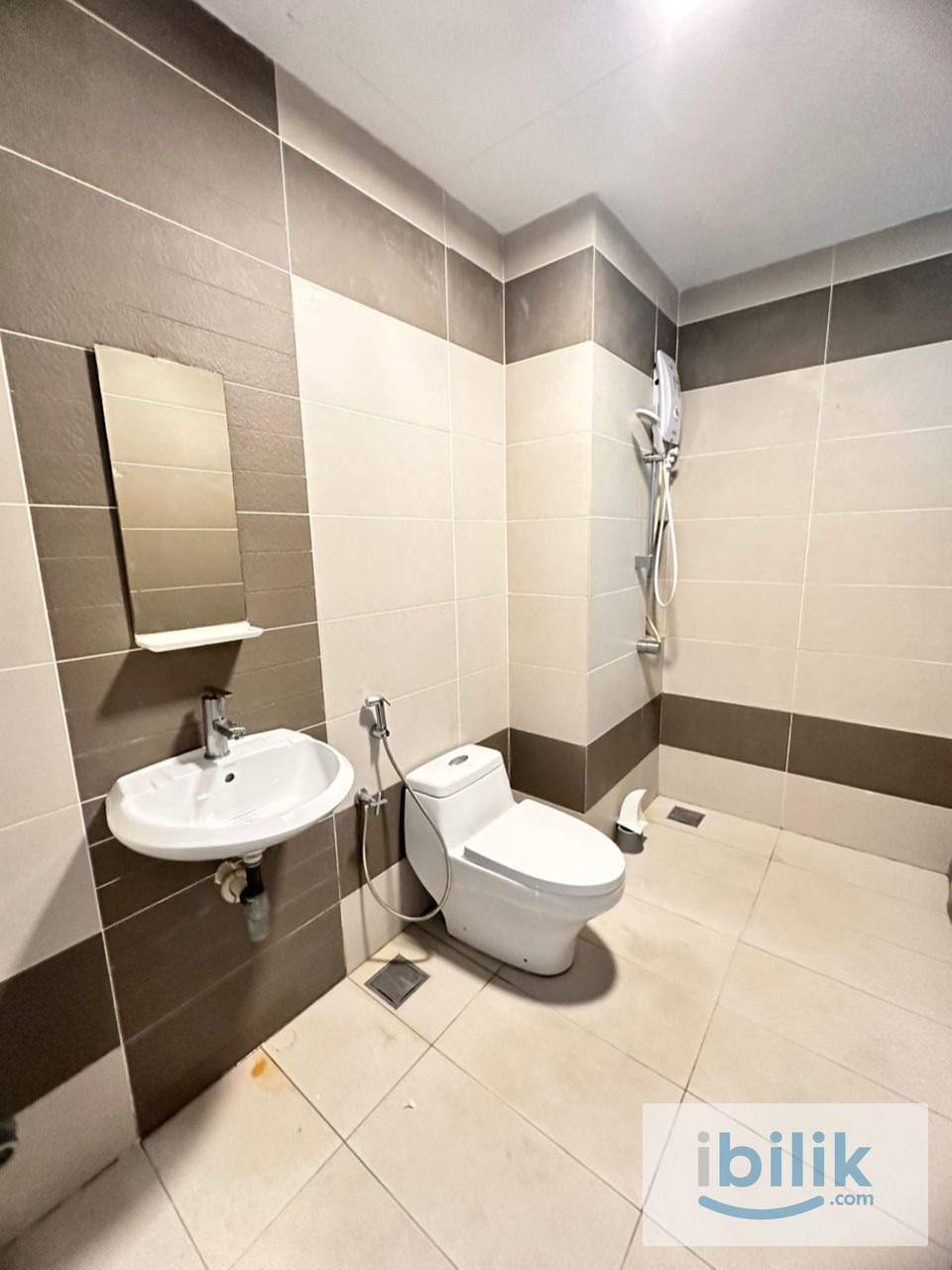 single room - Image 2