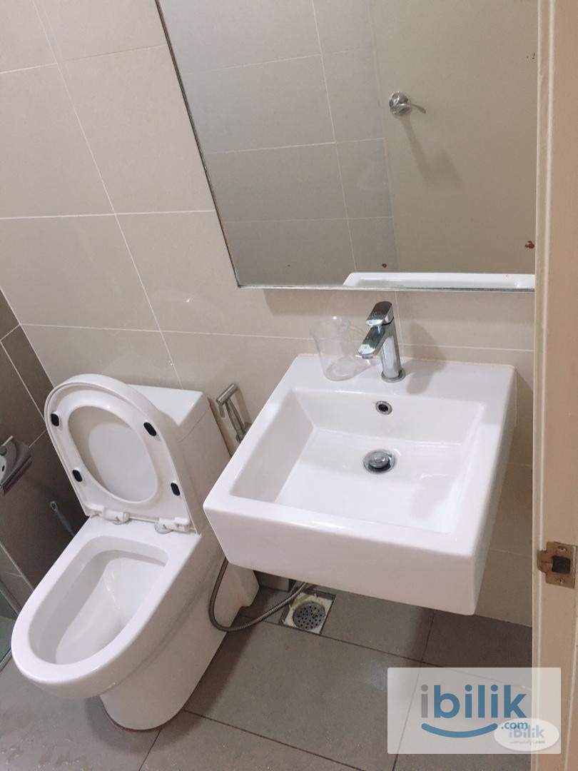 small room - Image 2