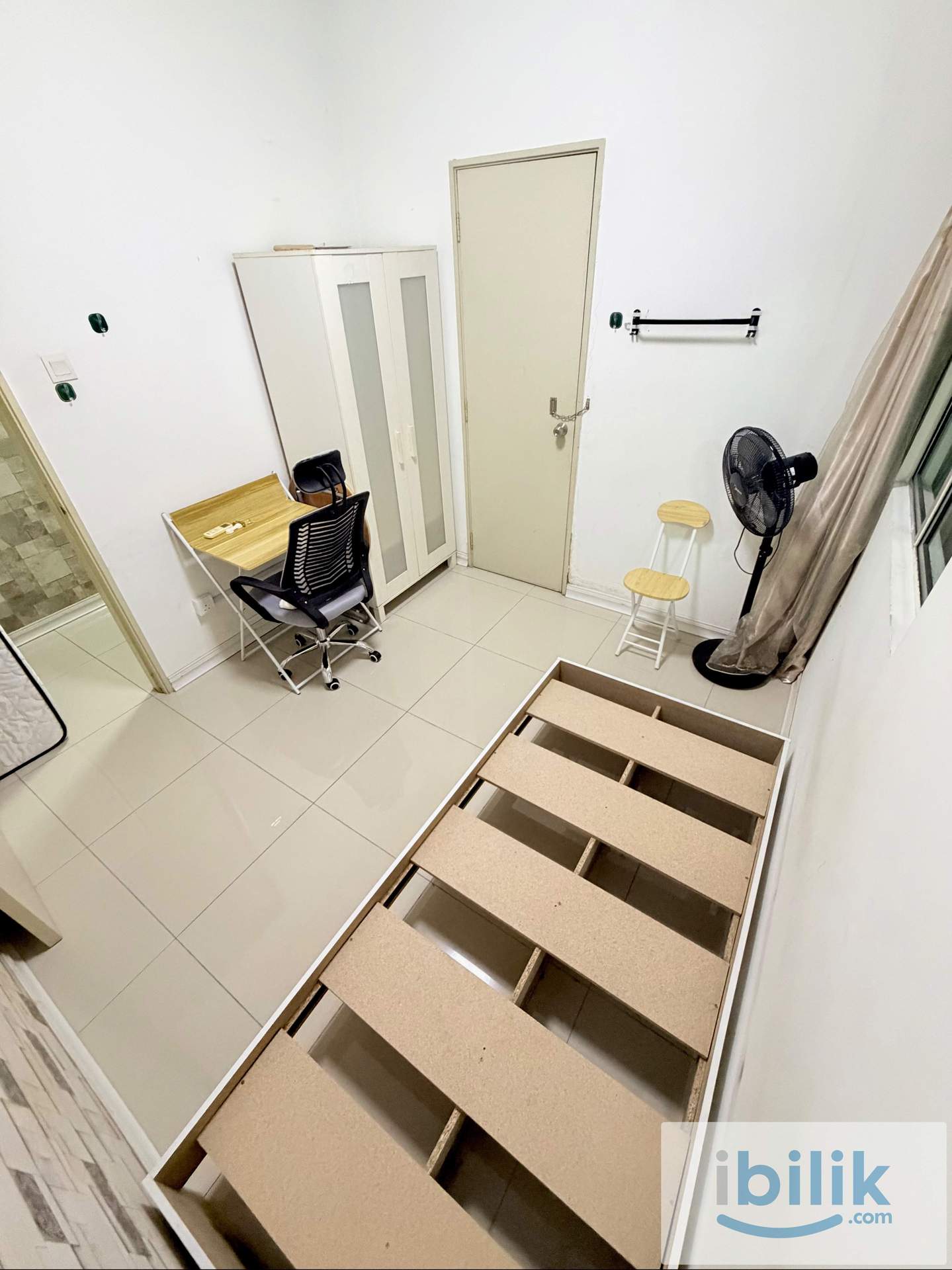 Awam Besar LRT Bukit Jalil Kiara Residensi 1Female Unit Room for Rent - Image 3
