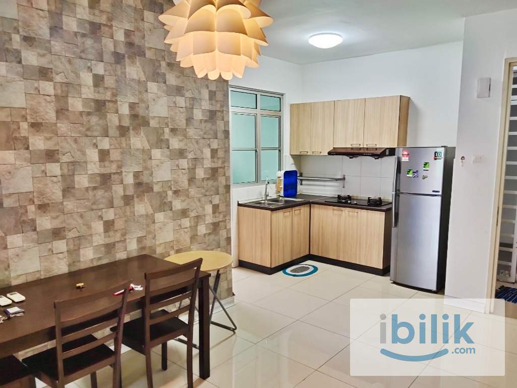 Awam Besar LRT Bukit Jalil Kiara Residensi 1Female Unit Room for Rent - Image 4