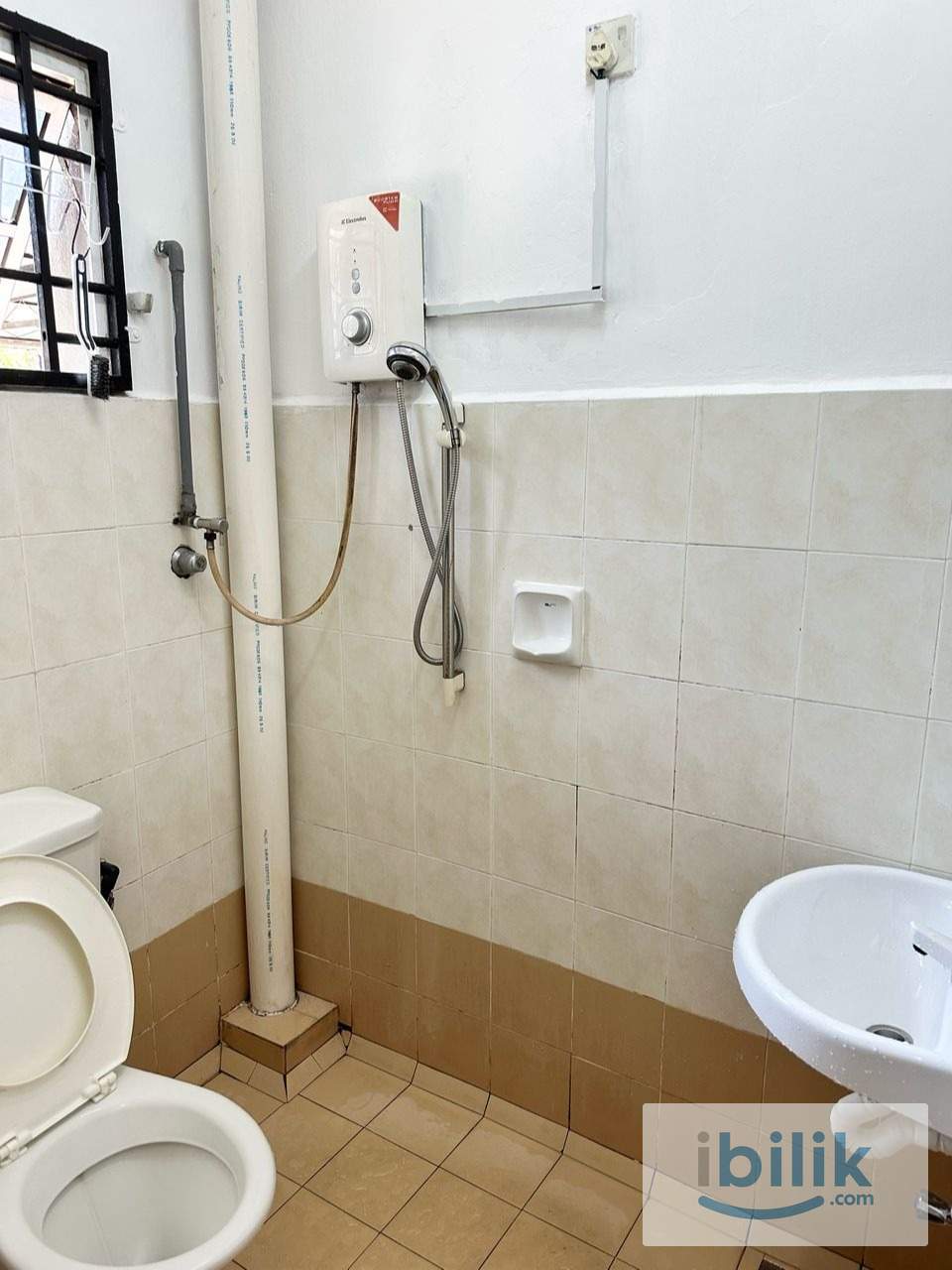 Kulim Perdana Kulim Hitech Master Room for Rent - Image 3