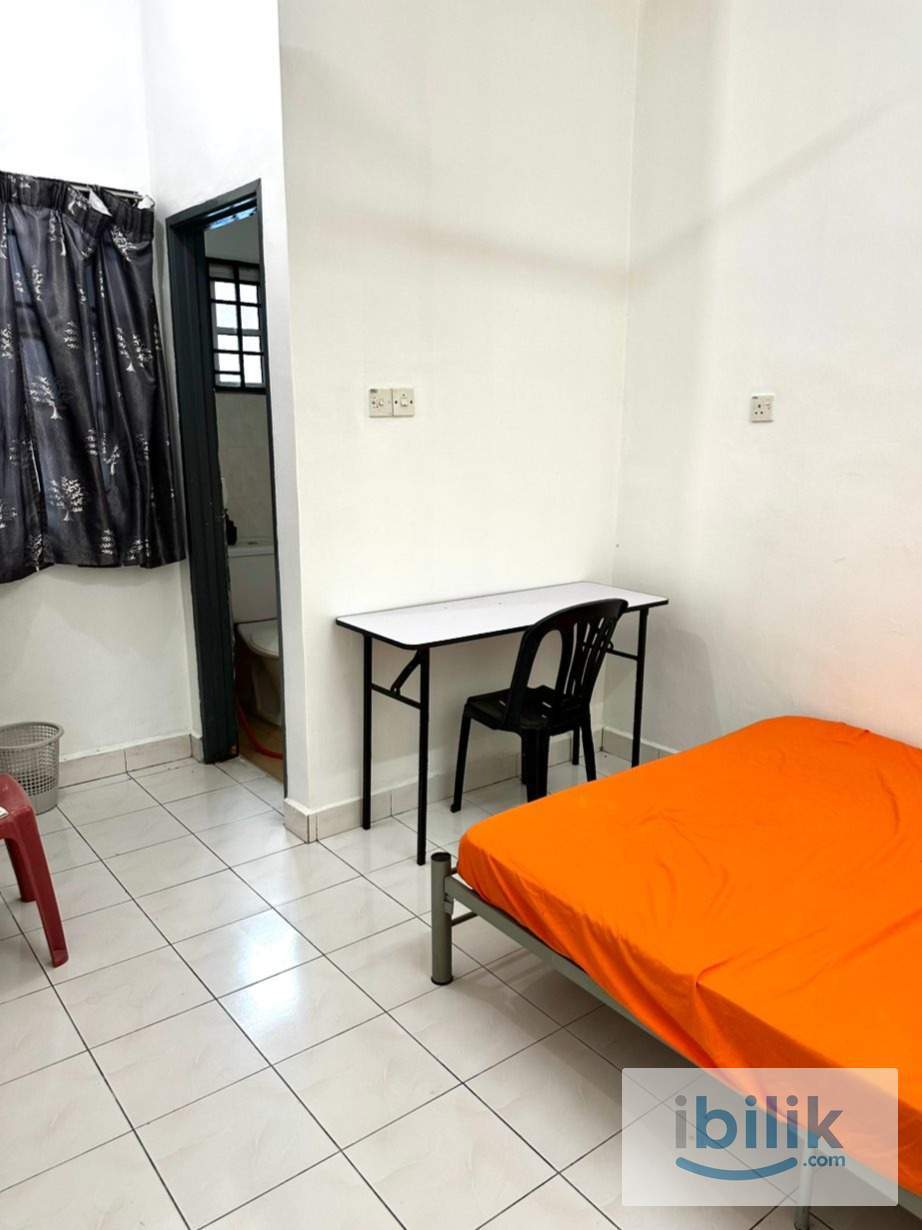 Kulim Perdana Kulim Hitech Master Room for Rent - Image 4