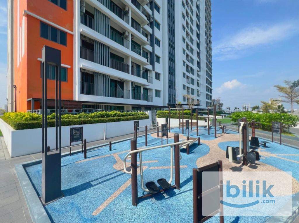 Perai FEMALE DELUXE BALCONY ROOM FOR RENT (Female Unit)  at Prai Meritus Residensi🌟 RM 600-800 - Image 7