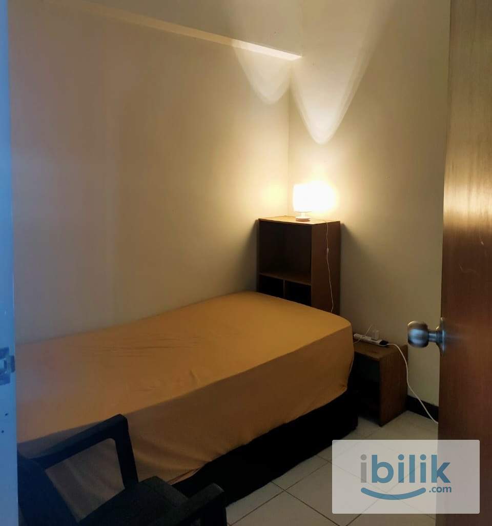 Single Private Room at LagoonView, Sunway University - Image 2