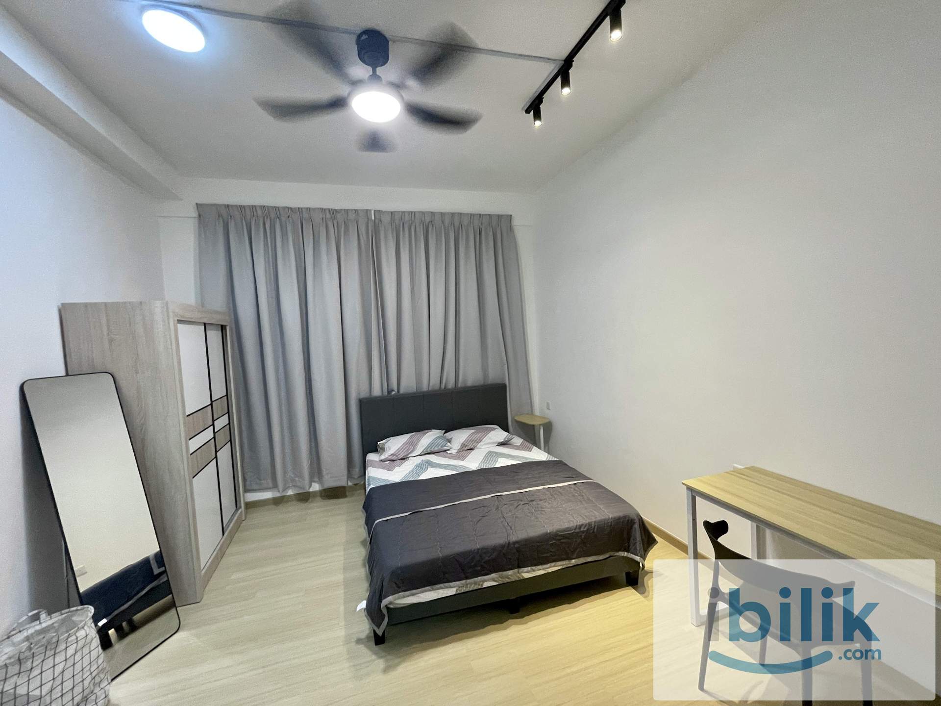 MALE/MIXED UNIT @ 3 MINS WALKING I-CITY MALL @  BECENTRAL 2 CONDO FOR RENT - Image 6