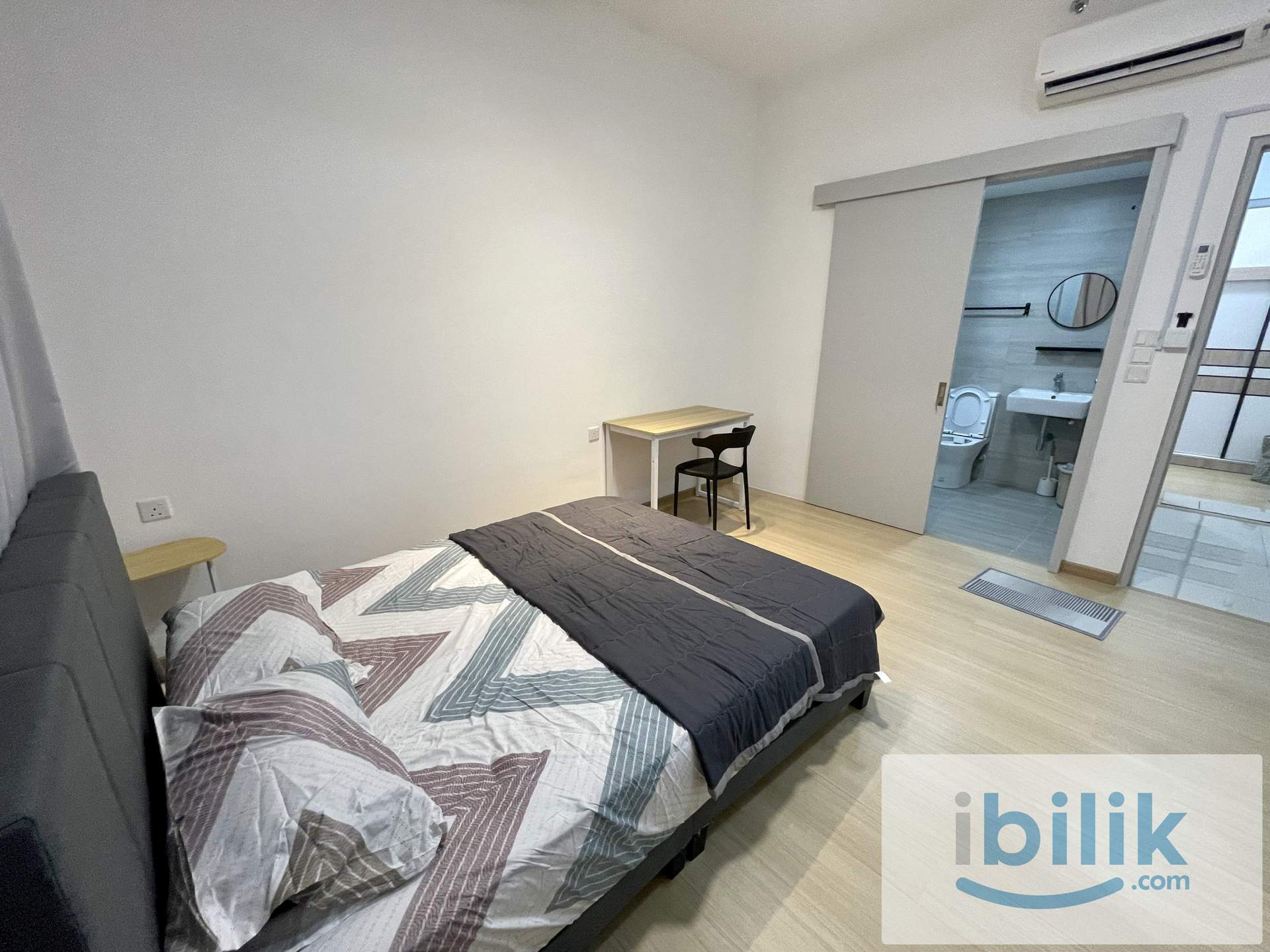 MALE/MIXED UNIT @ 3 MINS WALKING I-CITY MALL @  BECENTRAL 2 CONDO FOR RENT - Image 7