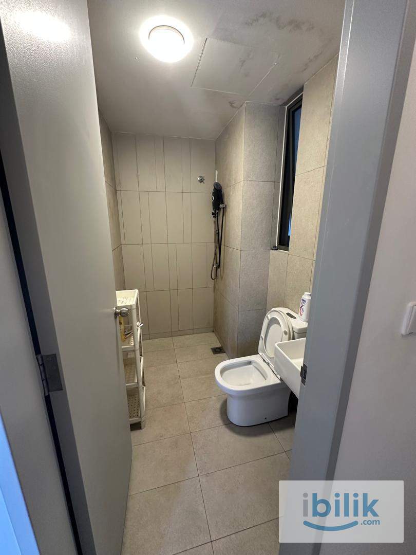 Master room fully furnished mix gender mix race unit for rent can view anytime - Image 8