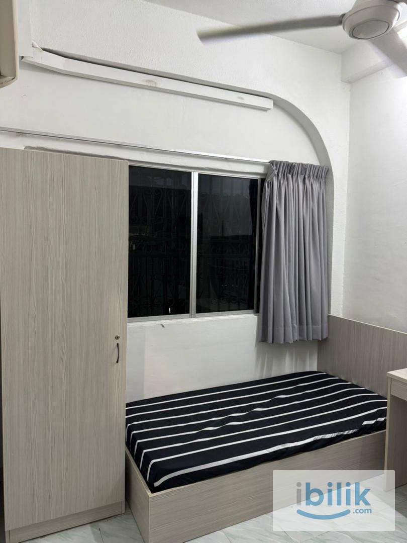 Single room at landed house Taman Connaught fully furnished for rent - Image 4