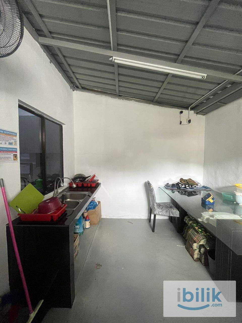 Single room no ac fully furnished for rent at Taman Miharja Cheras Landed House - Image 8
