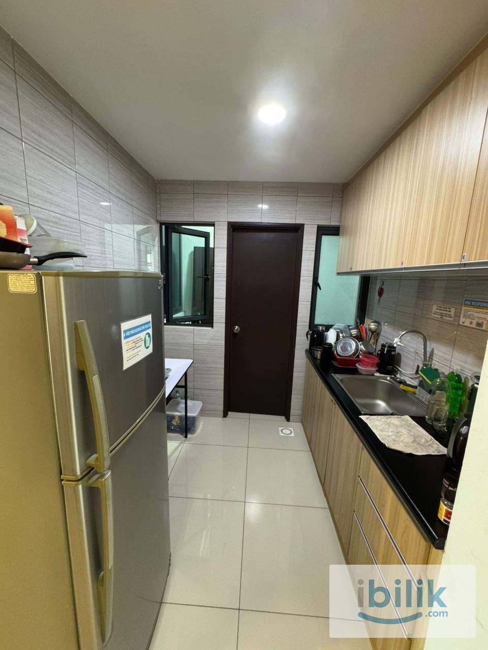 Master room mix gender mix race fully furnished unit for rent - Image 9