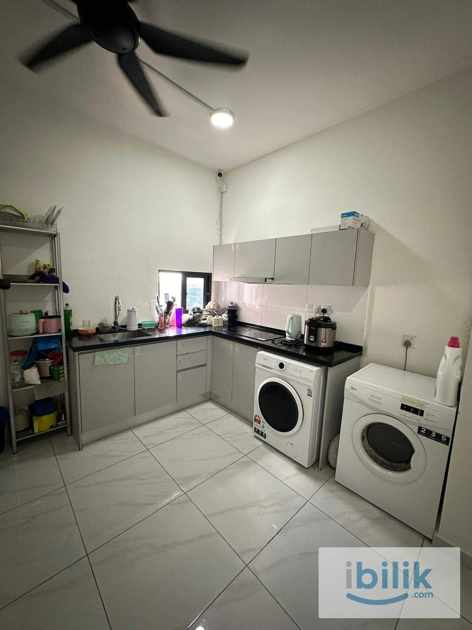Single room no aircond fully furnished mix gender unit for rent - Image 8