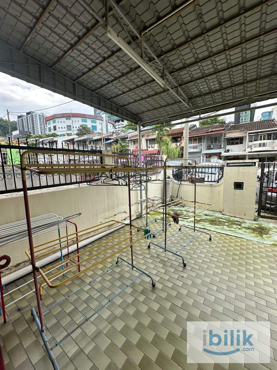 Single room at Taman Connaught landed house fully furnished for rent - Image 8