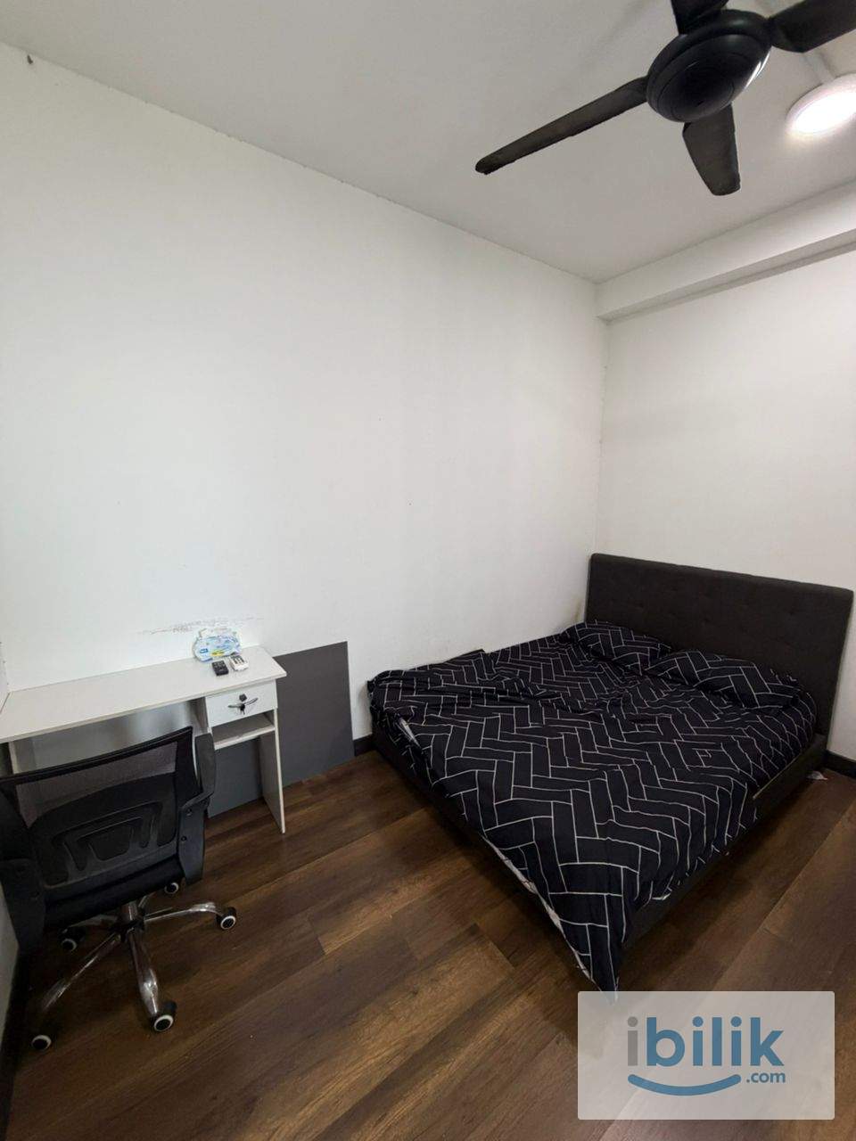 Master room fully furnished mix gender mix race fully furnished unit for rent - Image 2