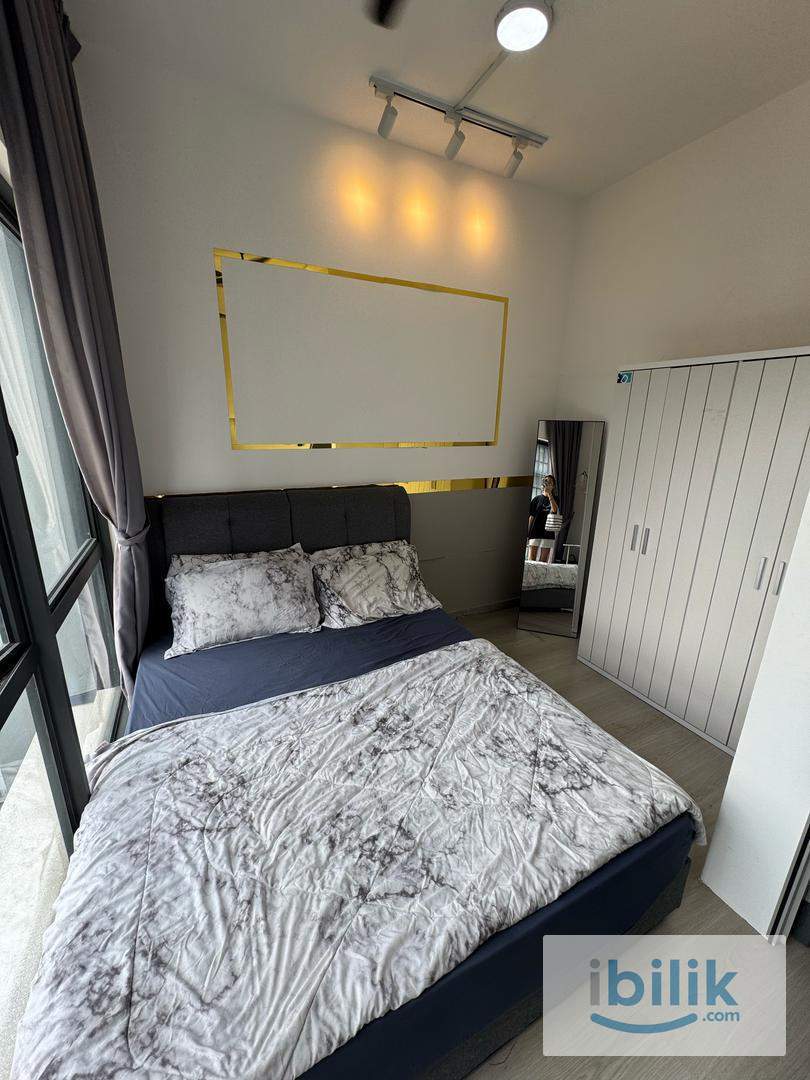 Middle room fully furnished mix gender mix race unit for rent - Image 1