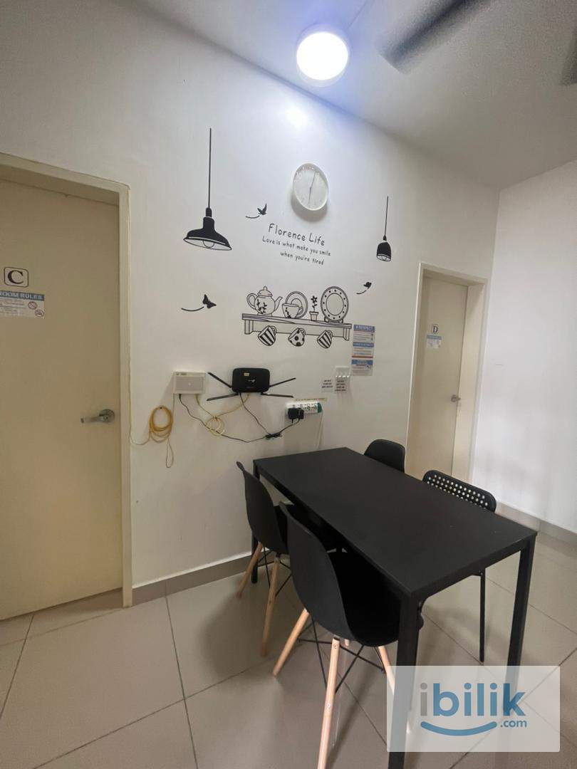 Middle room mix gender mix race fully furnished unit for rent - Image 4