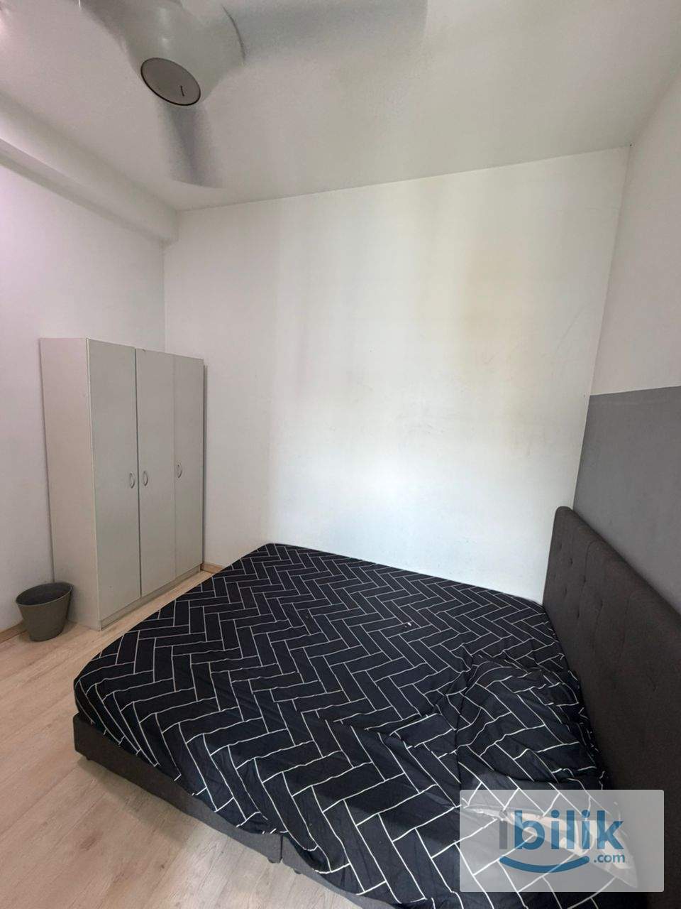 Middle room mix gender mix race fully furnished unit for rent - Image 2