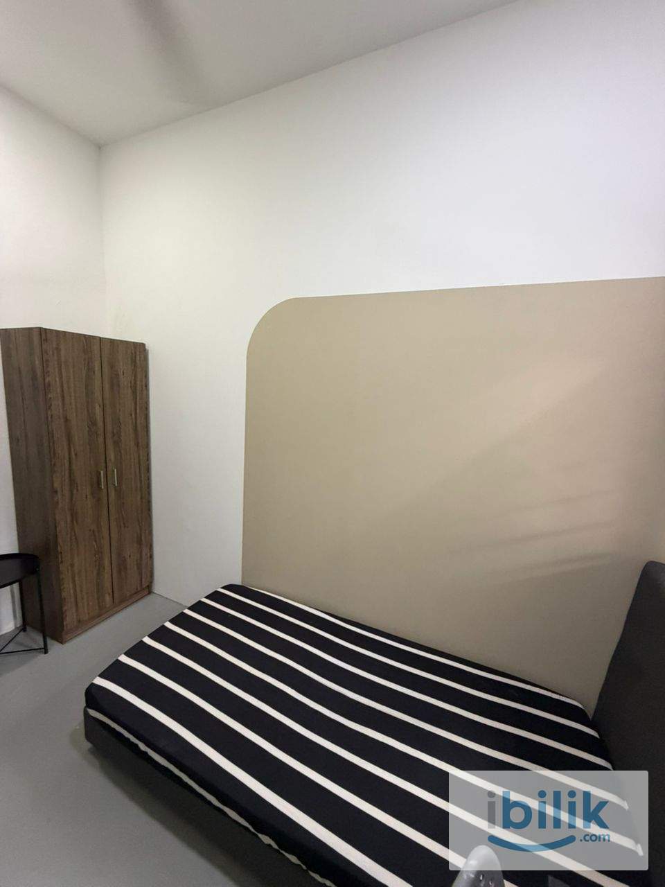 Single room no ac fully furnished for rent at Taman Miharja Cheras Landed House - Image 4