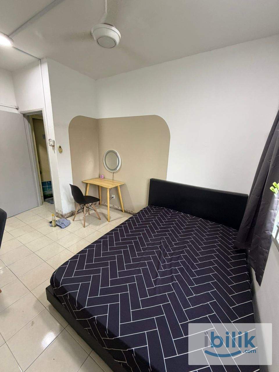 Female unit master room fully furnished mix race for rent - Image 5