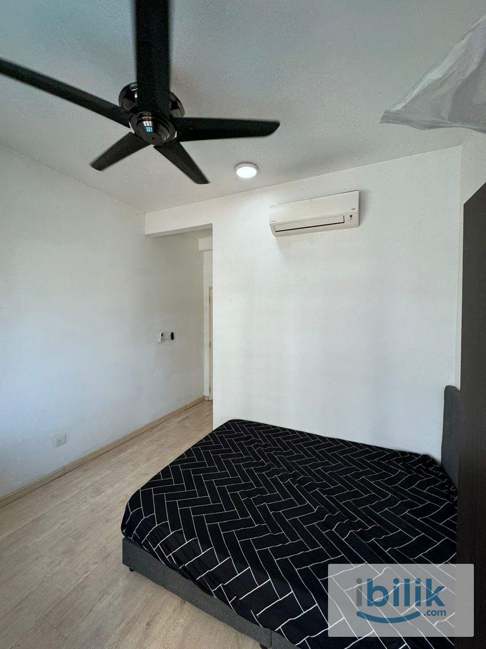 Master room mix gender mix race fully furnished for rent - Image 4