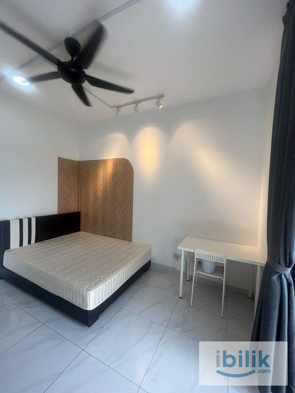 Middle balcony room mix gender mix race fully furnished for rent - Image 4