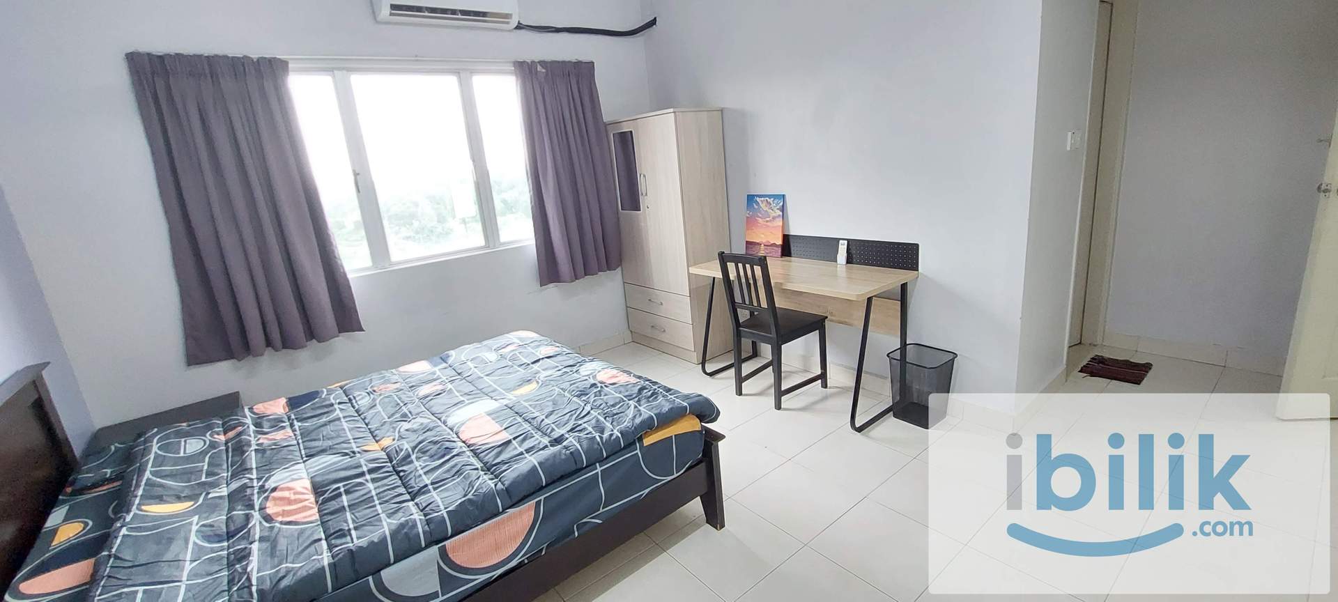 Nice Master room with Private bathroom, Sunway Suriamas - Image 1